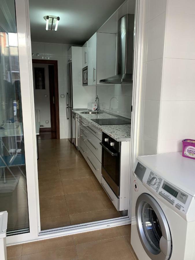 Apartamento En Bilbao Con Parking Gratis Bilbau Exterior foto
